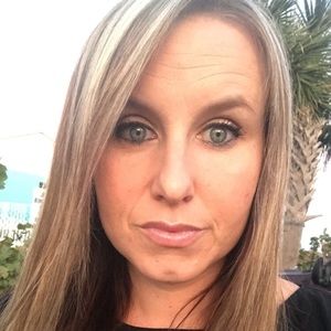 Meet your Posher, Brittney